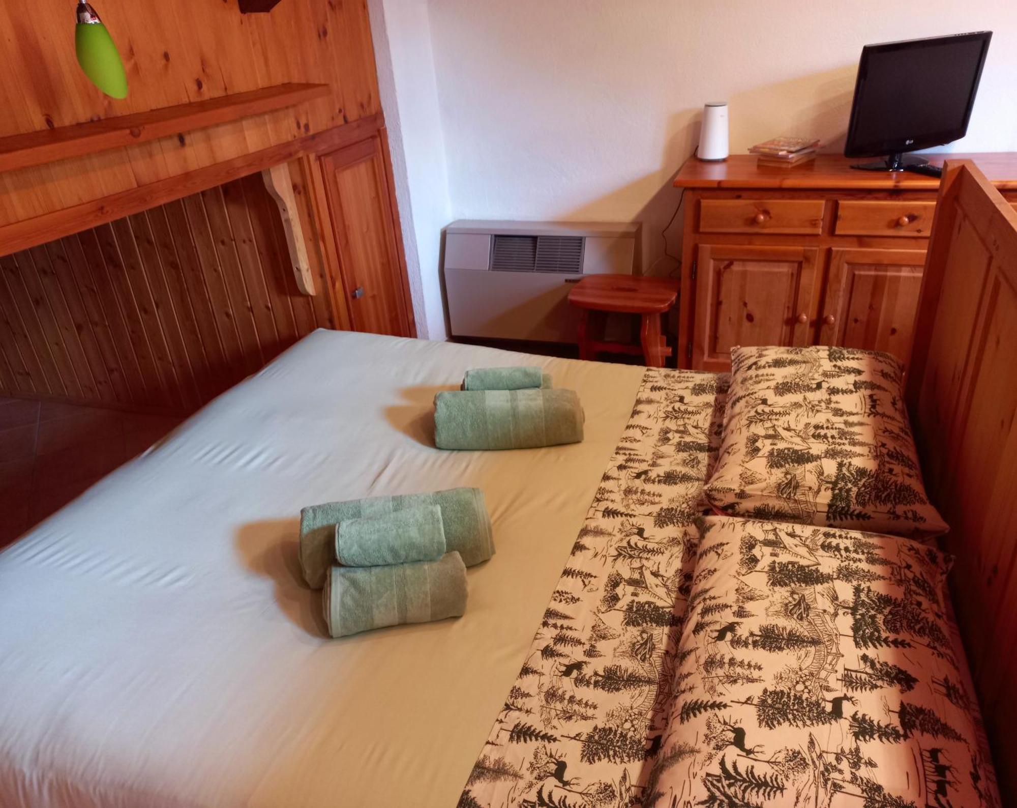 Mansarda Bardonecchia Apartment Bagian luar foto